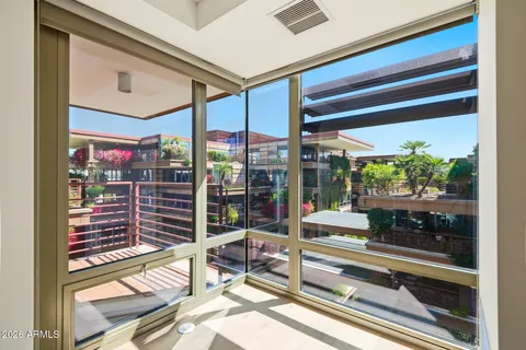$825,000 | 7131 East Rancho Vista Drive, Unit 6001, Scottsdale, AZ 85251