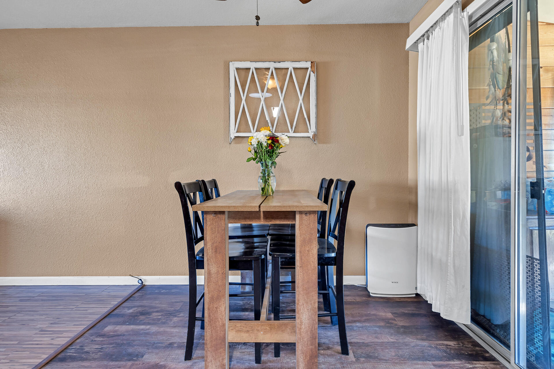 20595 Cinabar Road Cottonwood, CA 96022 - Photo 8 of 27 20595CinabarRoad-16