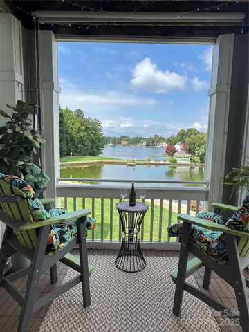 $544,999 | 18840 Nautical Drive, Unit 65, Cornelius, NC 28031