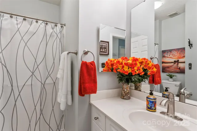 $544,999 | 18840 Nautical Drive, Unit 65, Cornelius, NC 28031