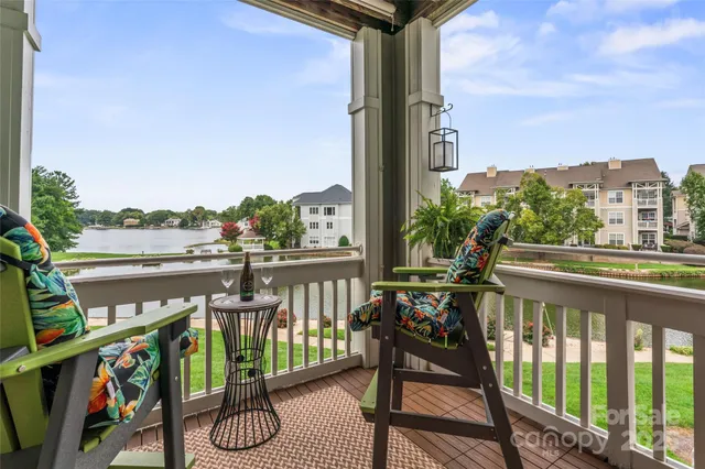 $544,999 | 18840 Nautical Drive, Unit 65, Cornelius, NC 28031