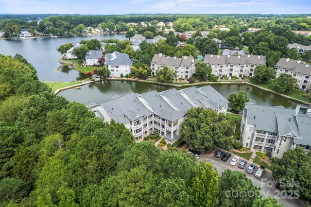 $544,999 | 18840 Nautical Drive, Unit 65, Cornelius, NC 28031