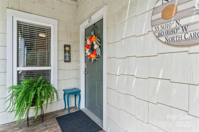 $544,999 | 18840 Nautical Drive, Unit 65, Cornelius, NC 28031