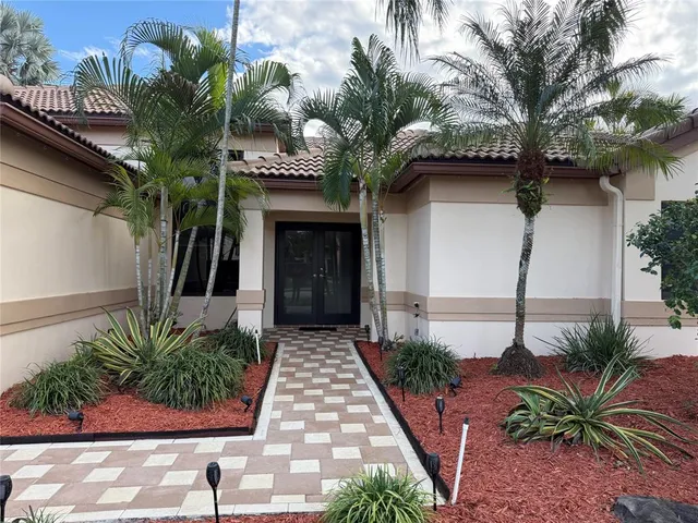 $1,225,500 | 2702 East Orchard Circle, Davie, FL 33328