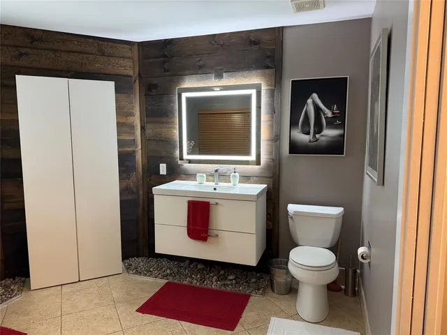 $1,225,500 | 2702 East Orchard Circle, Davie, FL 33328