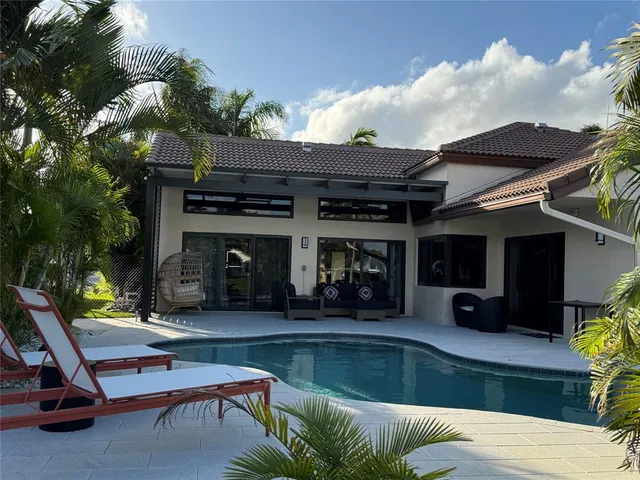 $1,225,500 | 2702 East Orchard Circle, Davie, FL 33328