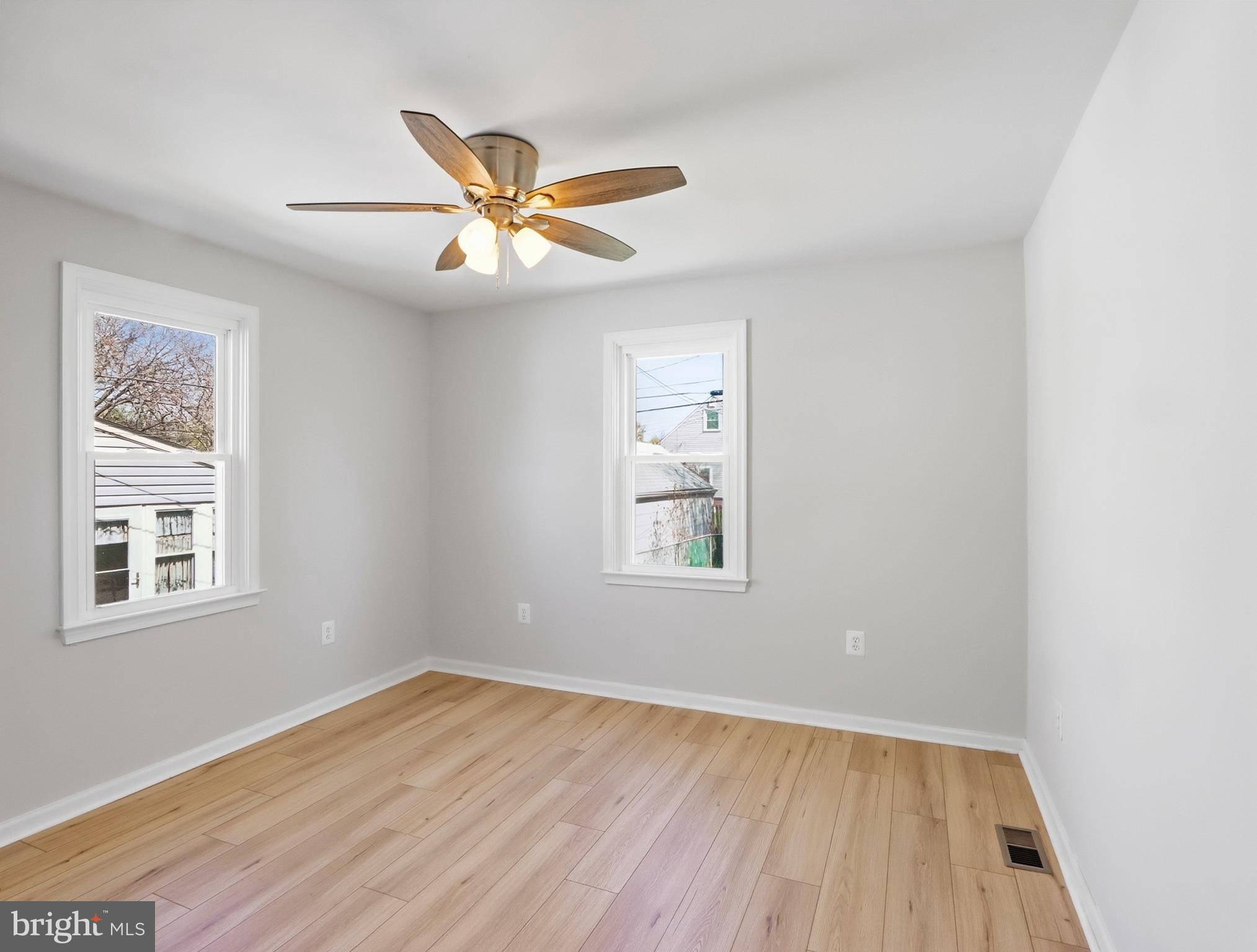 2502 Linwood Road Parkville, MD 21234 - Photo 14 of 32