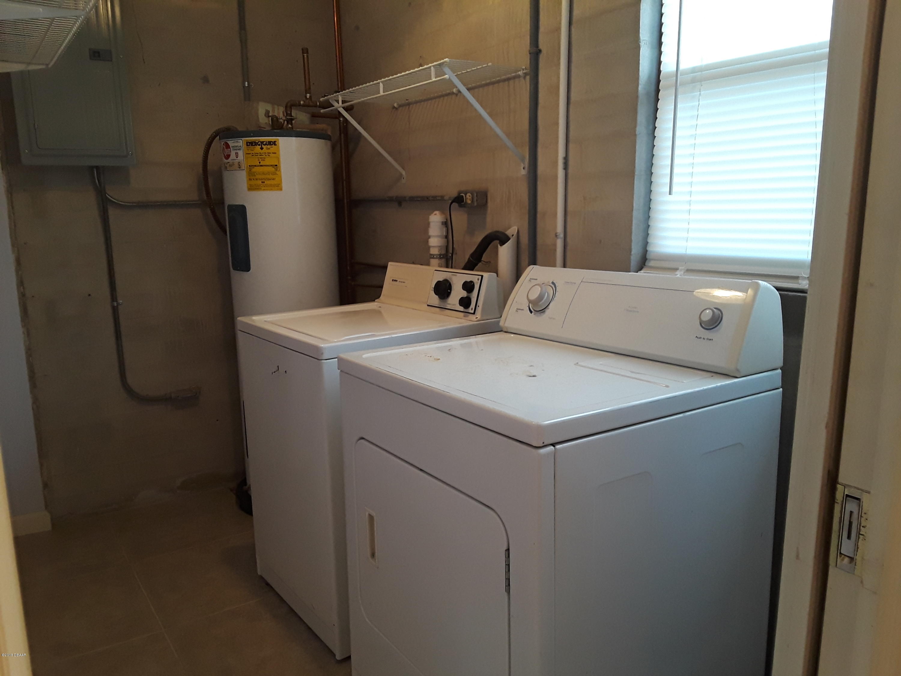 25 Silver Circle Edgewater, FL 32141 - Photo 8 of 10 laundry