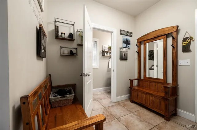 $585,000 | 6502 Brian Street, Marcy, NY 13403