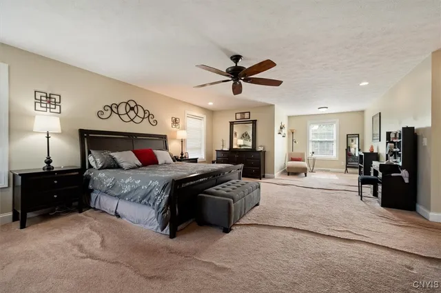 $585,000 | 6502 Brian Street, Marcy, NY 13403