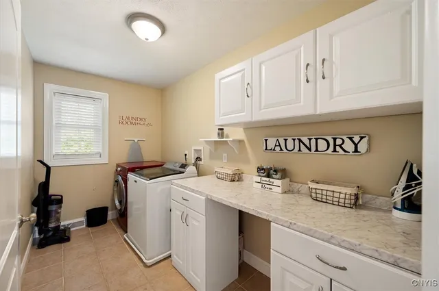 $585,000 | 6502 Brian Street, Marcy, NY 13403