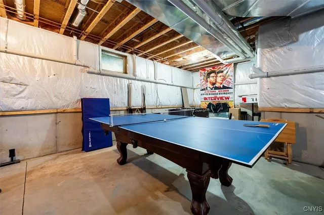 $585,000 | 6502 Brian Street, Marcy, NY 13403