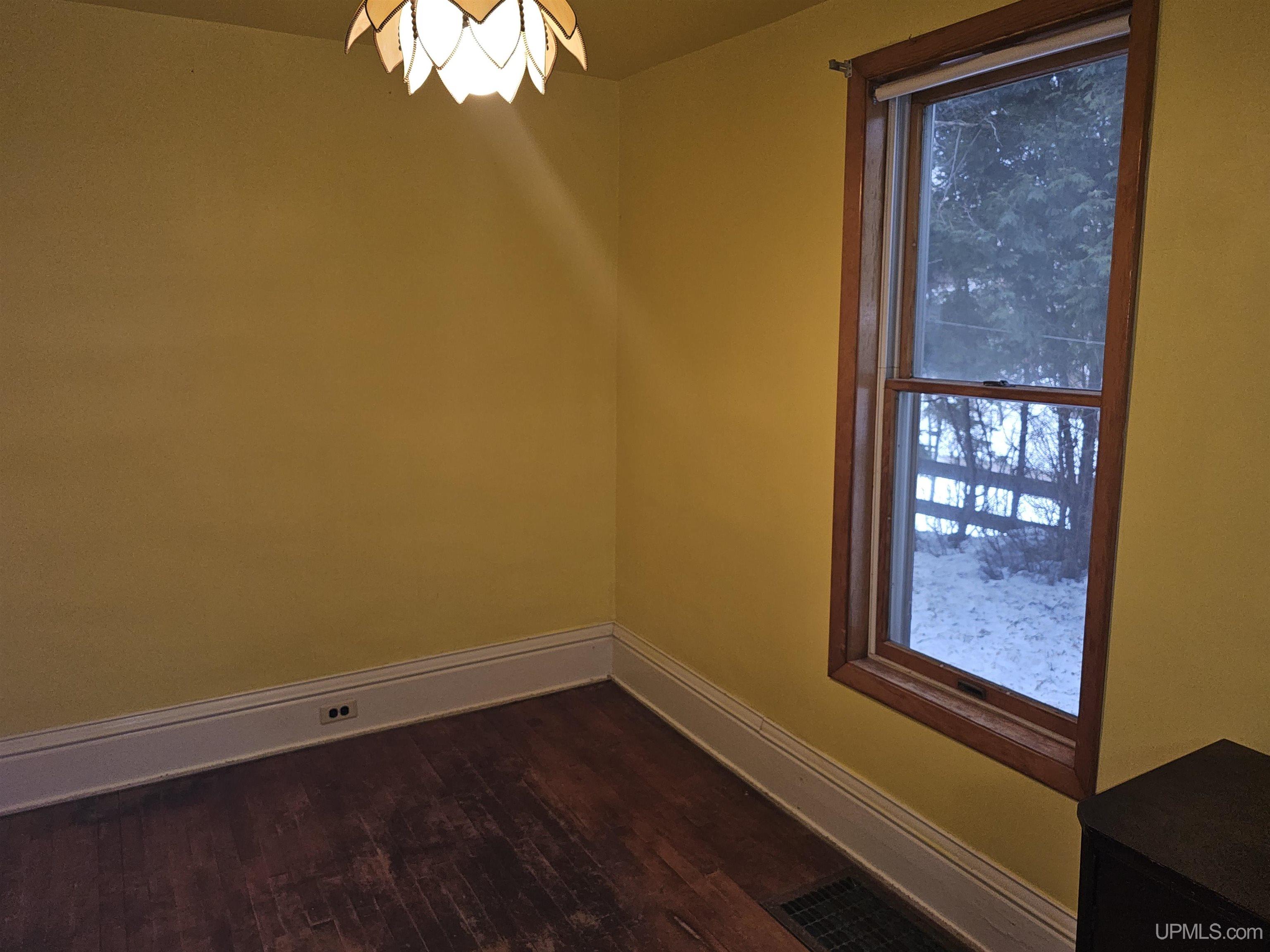 212 Patch Road Negaunee, MI 49866 - Photo 12 of 26 Gallery Image 12