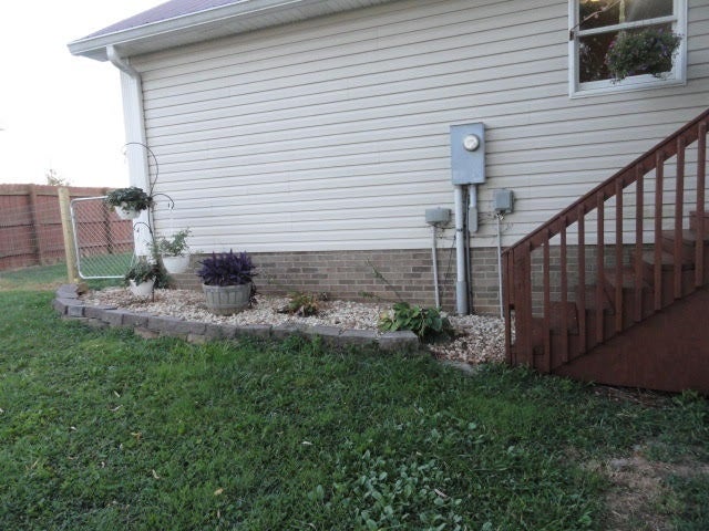 5092 Dripping Springs Road Glasgow, KY 42141 - Photo 9 of 29 Gallery Image 9