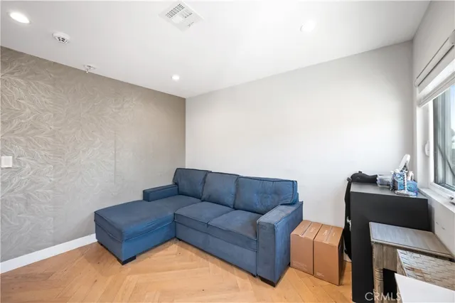 $1,750,000 | 515 La Loma Road, Glendale, CA 91206