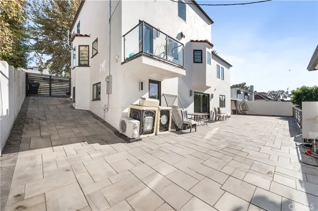 $1,750,000 | 515 La Loma Road, Glendale, CA 91206