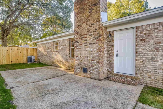 $349,900 | 319 North 57th Avenue, Pensacola, FL 32506
