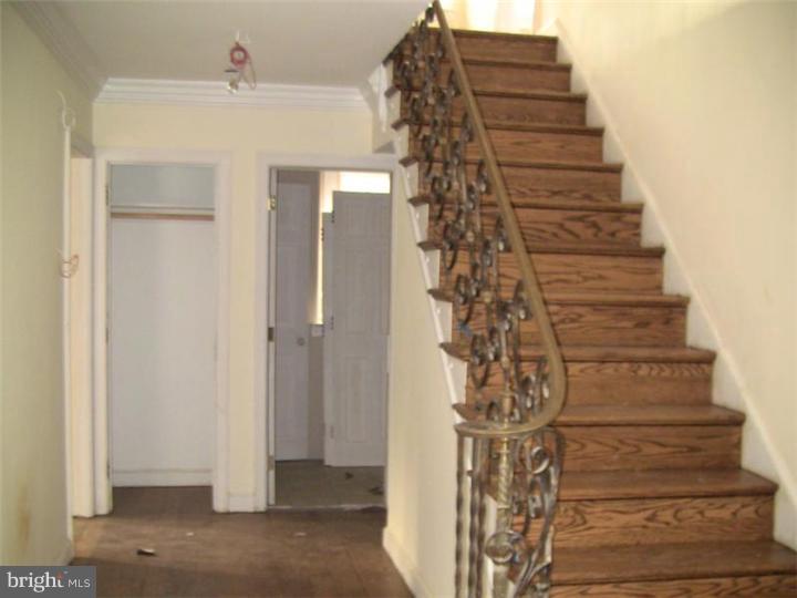 501 Latmer Road Merion Station, PA 19066 - Photo 6 of 15 Foyer