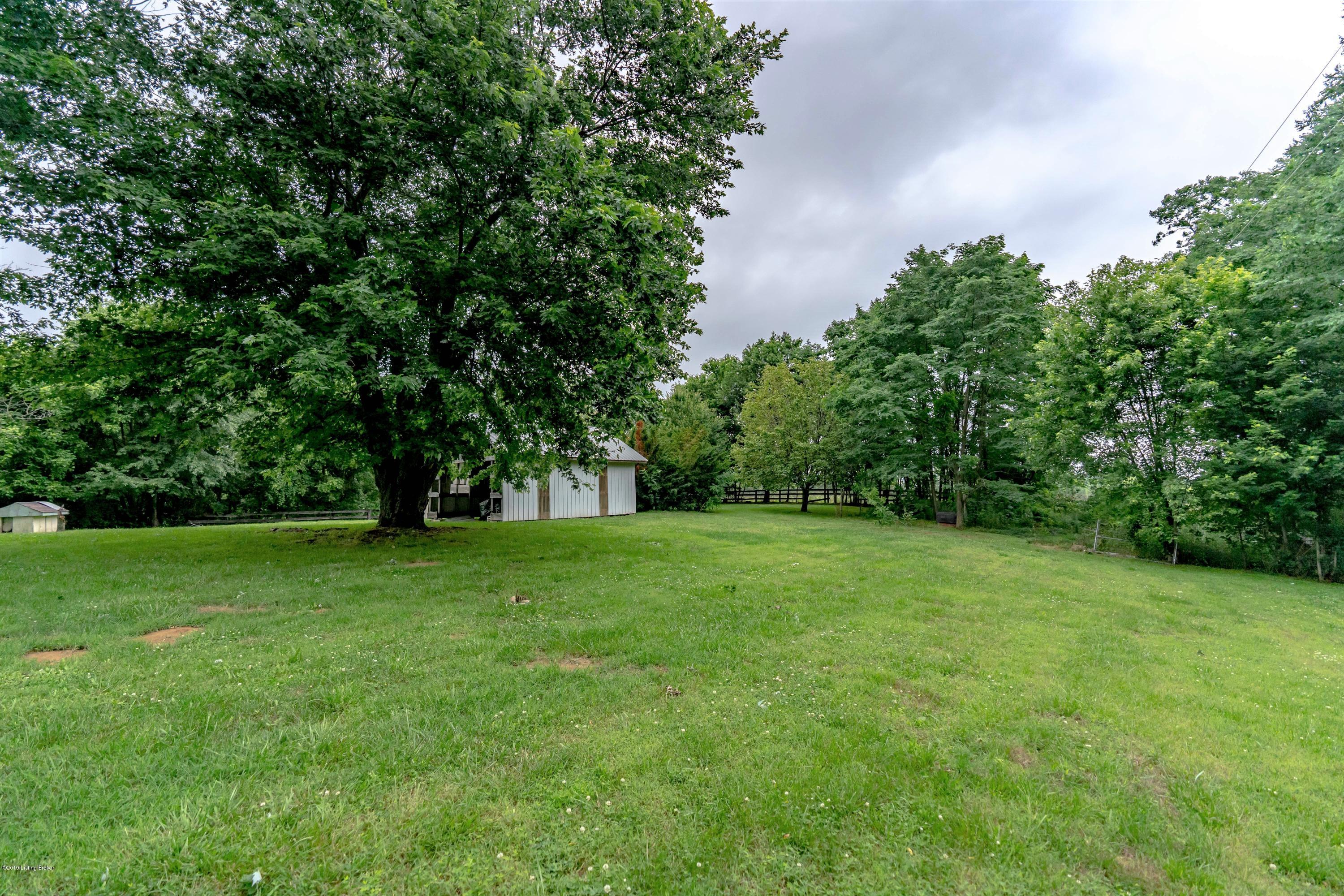 3791 Hickory Ridge Road Waddy, KY 40076 - Photo 22 of 22 Yard2