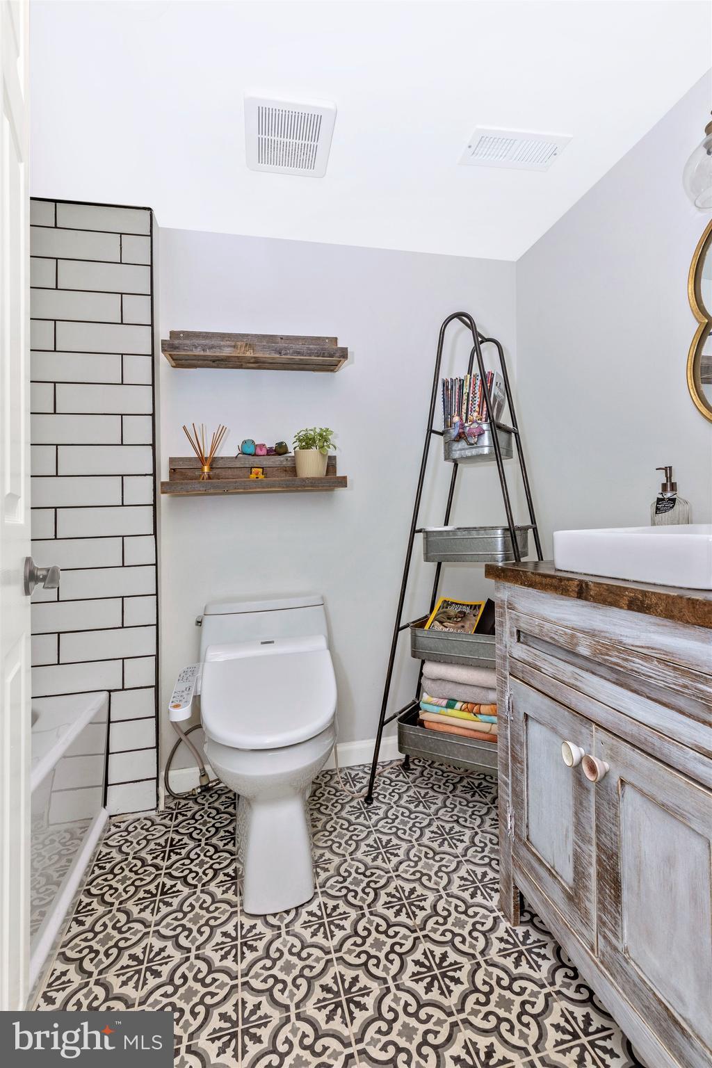 703 Mountainview Drive Chesterbrook, PA 19087 - Photo 24 of 51 Second Bathroom