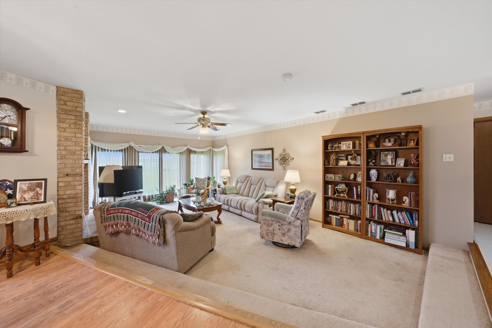 1026 South Schoolhouse Road New Lenox, IL 60451 - Photo 5 of 36