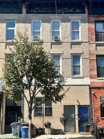 a view of multiple house