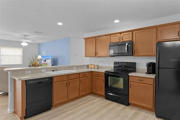 $300,000 | 2050 Fairview Lane, The Villages, FL 32162