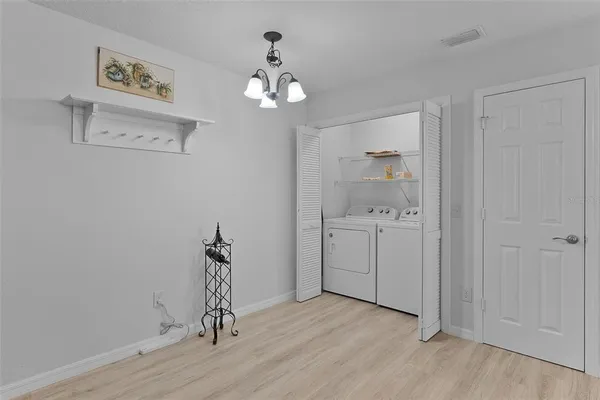 $300,000 | 2050 Fairview Lane, The Villages, FL 32162