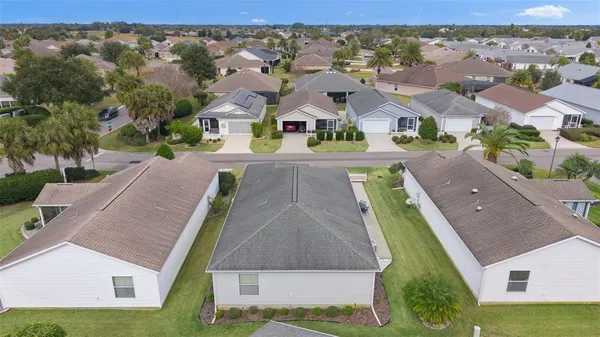 $300,000 | 2050 Fairview Lane, The Villages, FL 32162