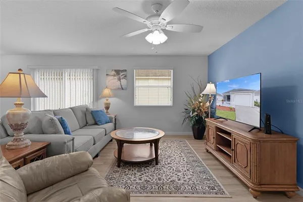 $300,000 | 2050 Fairview Lane, The Villages, FL 32162