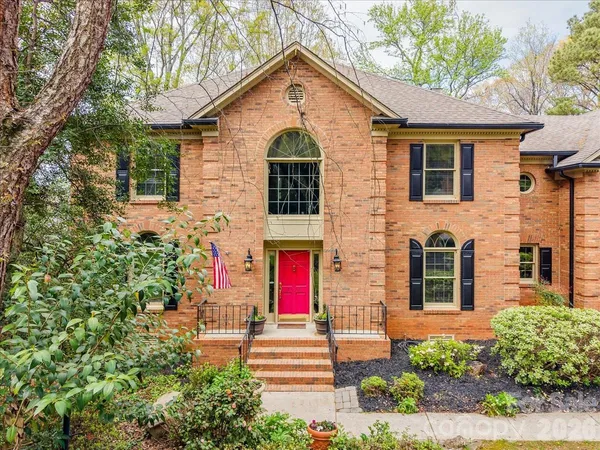 $900,000 | 7520 Celtic Court, Charlotte, NC 28277