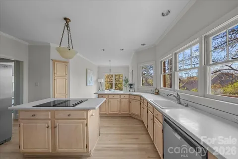 $900,000 | 7520 Celtic Court, Charlotte, NC 28277