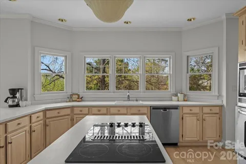 $900,000 | 7520 Celtic Court, Charlotte, NC 28277