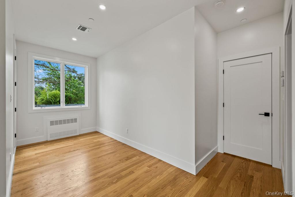 11 Lincoln Street, Unit 201 Spring Valley, NY 10977 - Photo 21 of 50