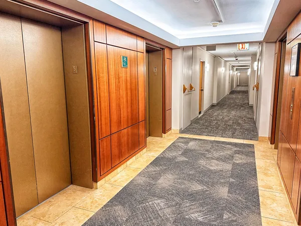 $269,000 | 211 East Ohio Street, Unit 1804, Chicago, IL 60611