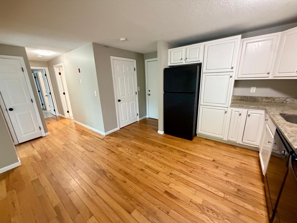 20 Abbey Road, Unit 206 Leominster, MA 01453 - Photo 4 of 23