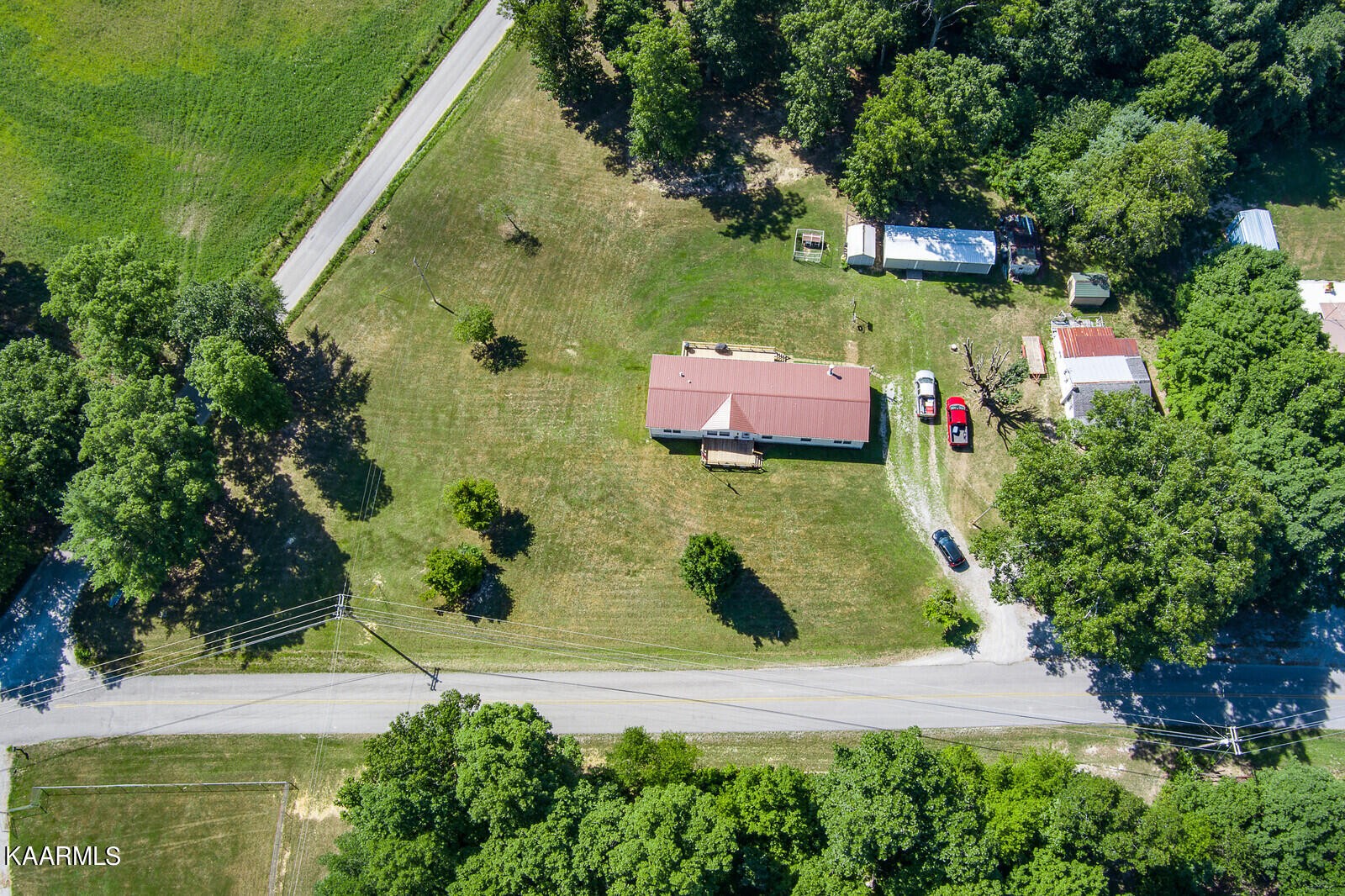 2319 Brewer Road Crossville, TN 38572 - Photo 8 of 22 Gallery Image 8
