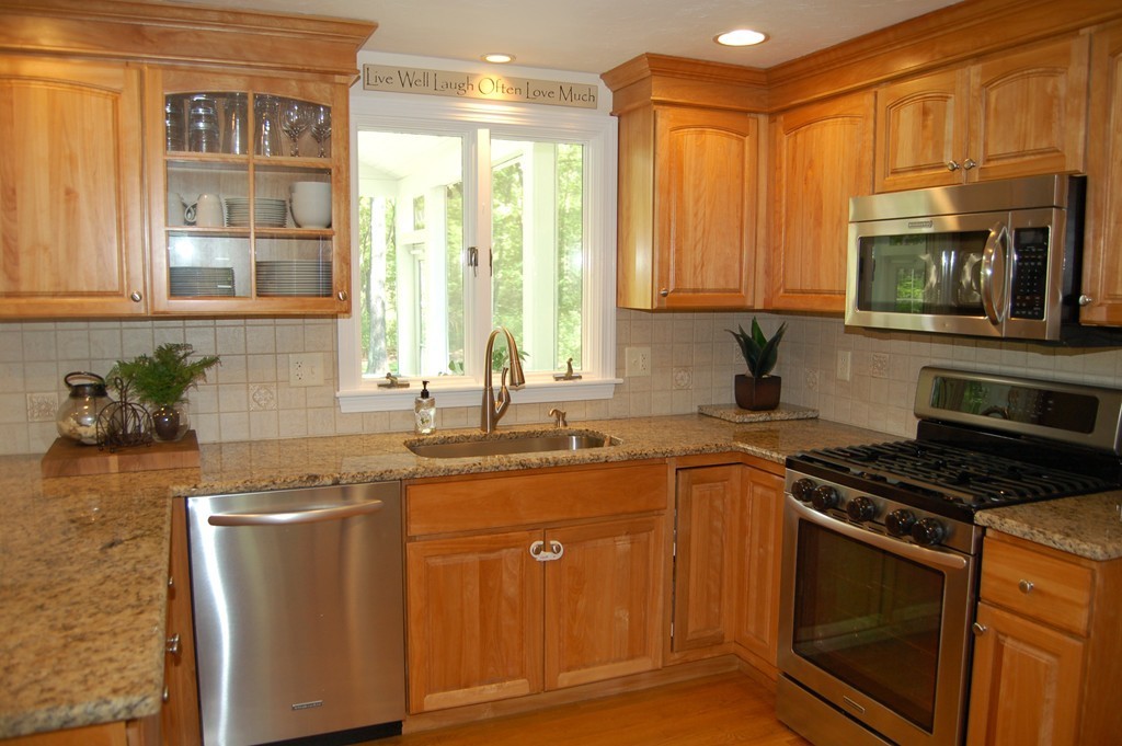 6 Alexander Road Hopkinton, MA 01748 - Photo 3 of 30 Gallery Image 3