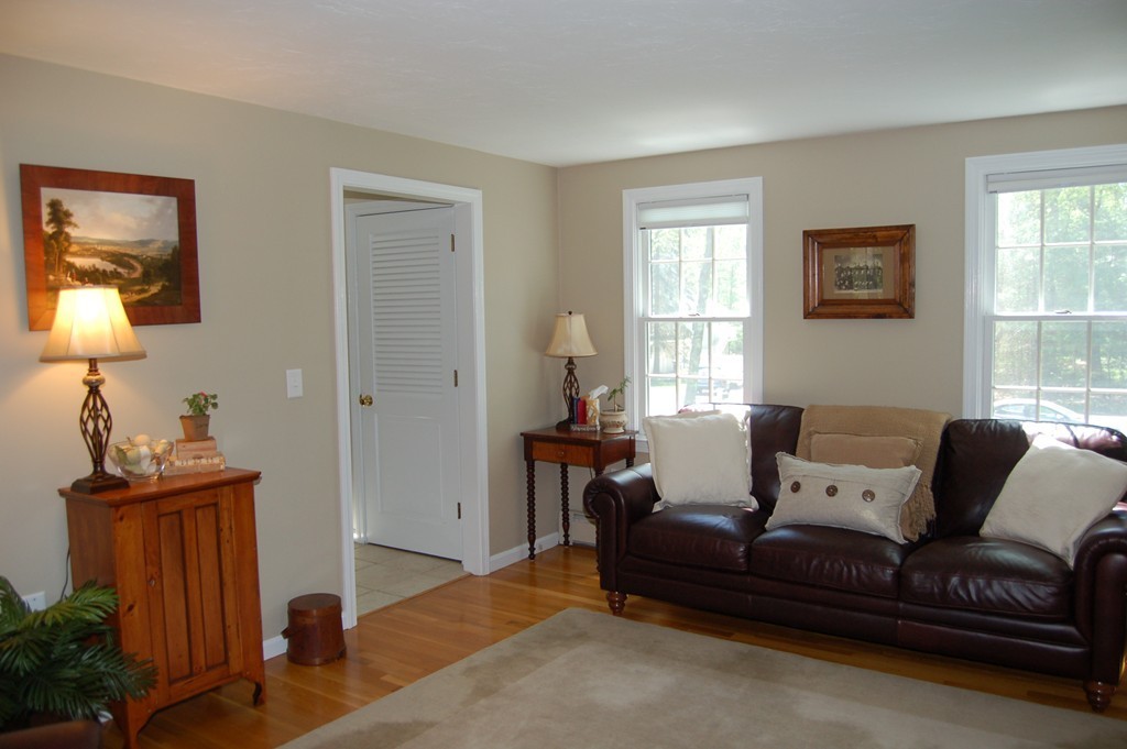 6 Alexander Road Hopkinton, MA 01748 - Photo 10 of 30 Gallery Image 10