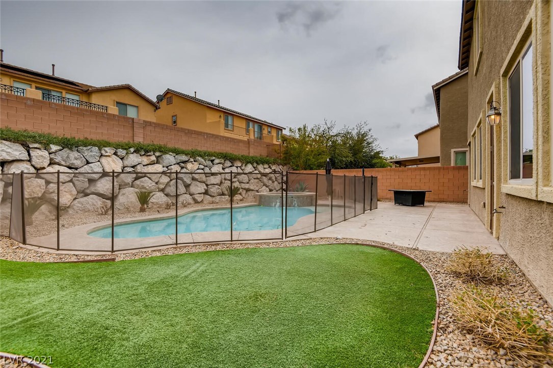 320 Summit Shadow Street Henderson, NV 89015 - Photo 48 of 49