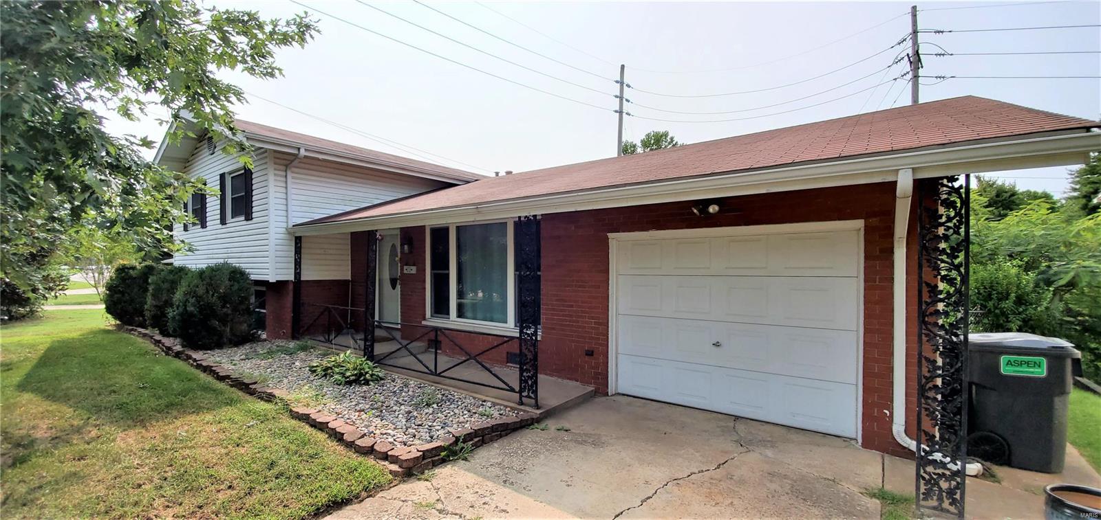 13 Potomac Drive Fairview Heights, IL 62208 - Photo 1 of 33