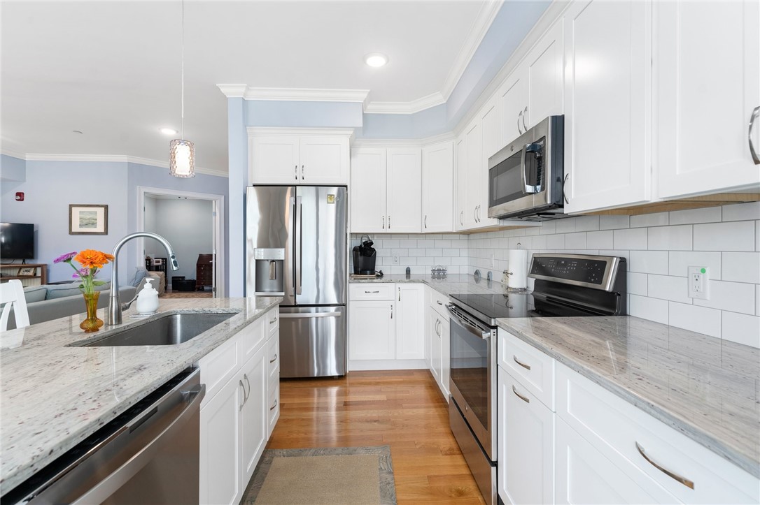 1 Compass Way, Unit A 202 Westerly, RI 02891 - Photo 13 of 46