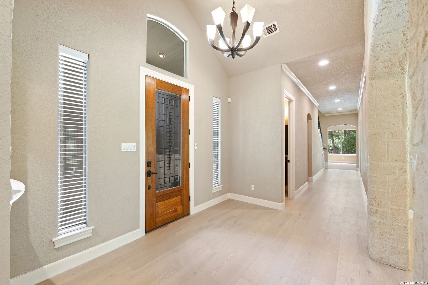 14740 Chinquapin Helotes, TX 78023 - Photo 3 of 47