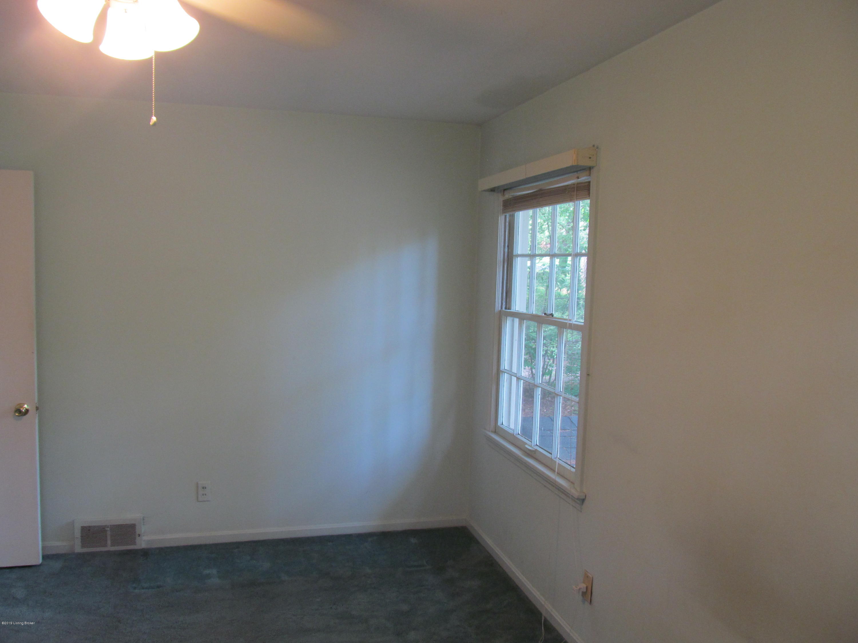 7815 Crown Top Road Louisville, KY 40241 - Photo 27 of 35 IMG_1101