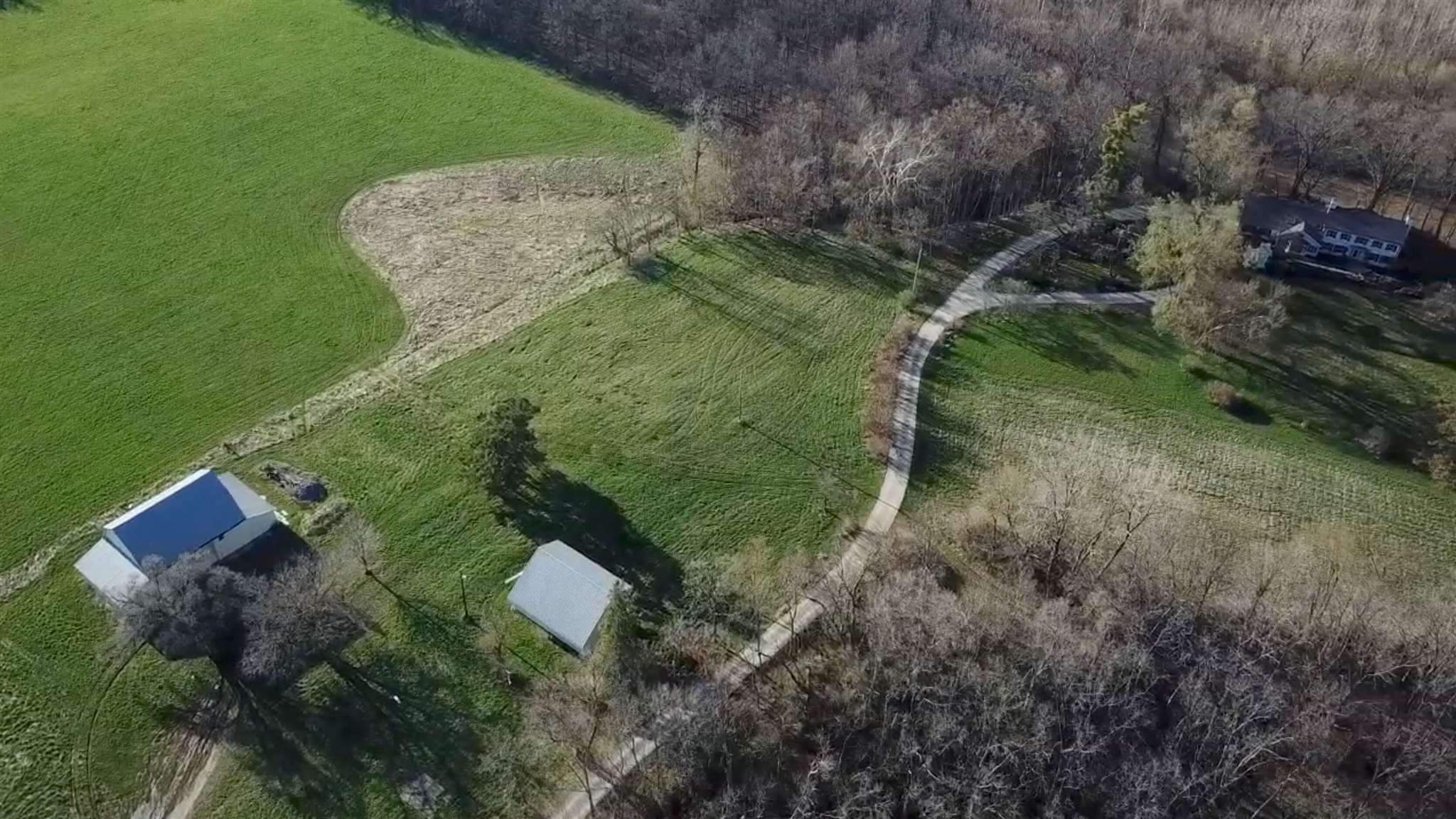 13718 Hardisty Road Fort Wayne, IN 46845 - Photo 2 of 36 Gallery Image 2