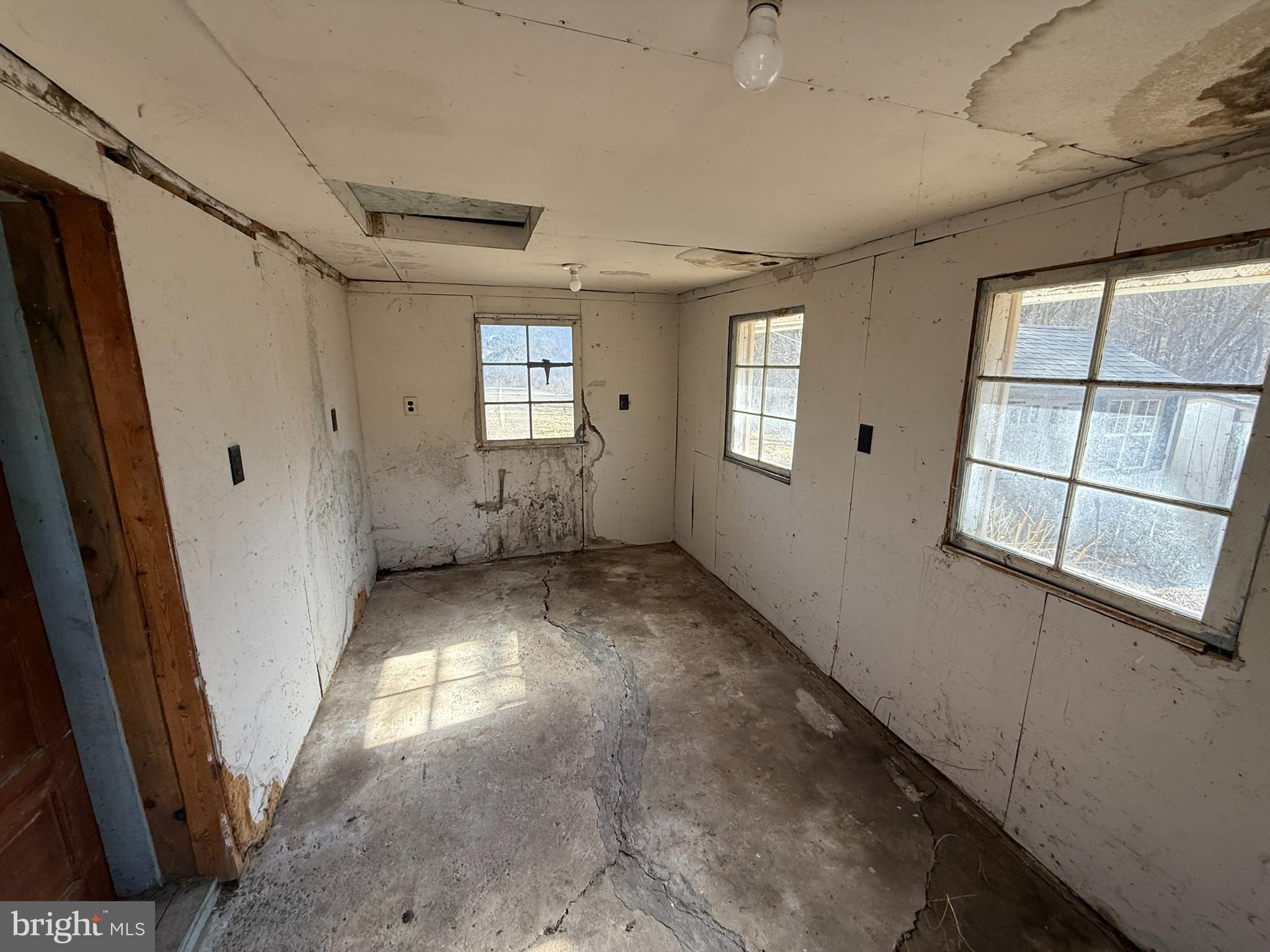 5349 St Samuels Road Newport, PA 17074 - Photo 8 of 20 Gallery Image 8