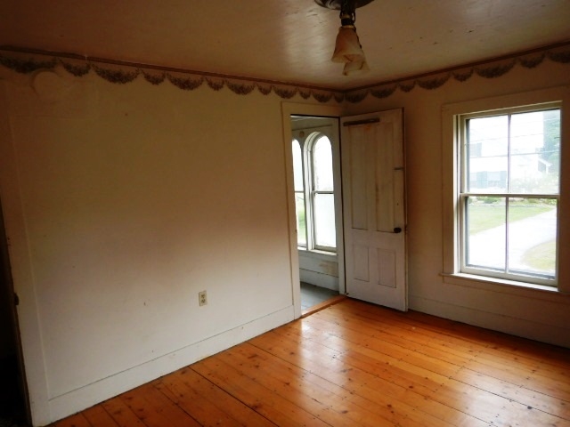 31 Jaffrey Road Marlborough, NH 03455 - Photo 10 of 18 Gallery Image 10