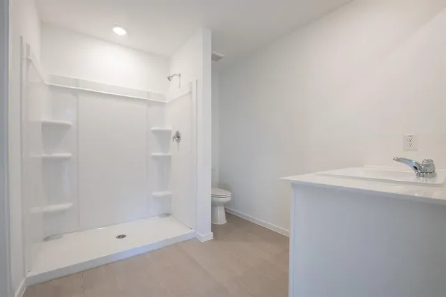 $1,675 | 407 Shearwater Avenue, Princeton, TX 75407