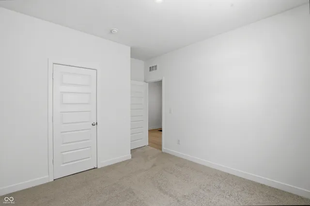 $257,685 | 2404 Dillon Drive, Greenfield, IN 46140