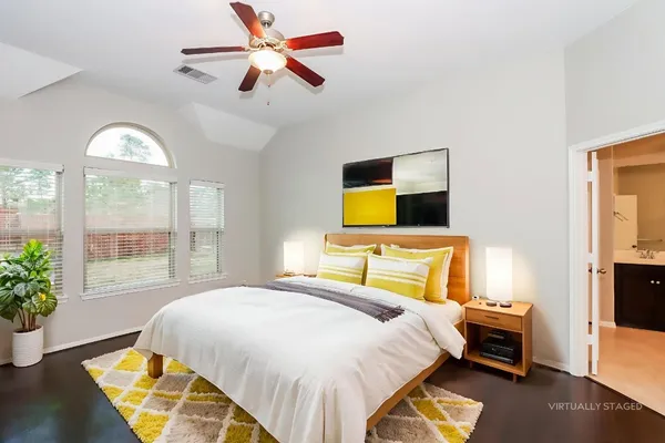 $2,355 | 5518 Glenfield Spring Lane, Spring, TX 77389